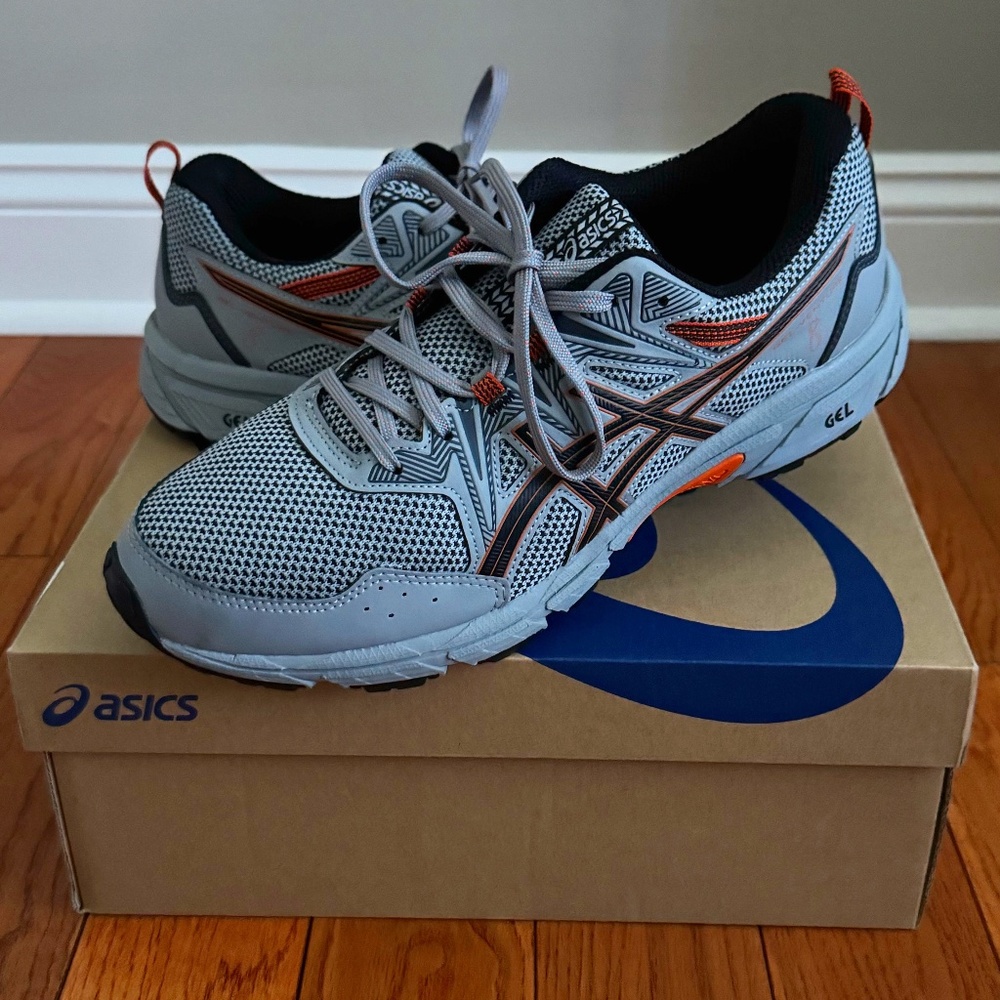 Asics Gel -Venture 8 Sneakers, Men's Size 9